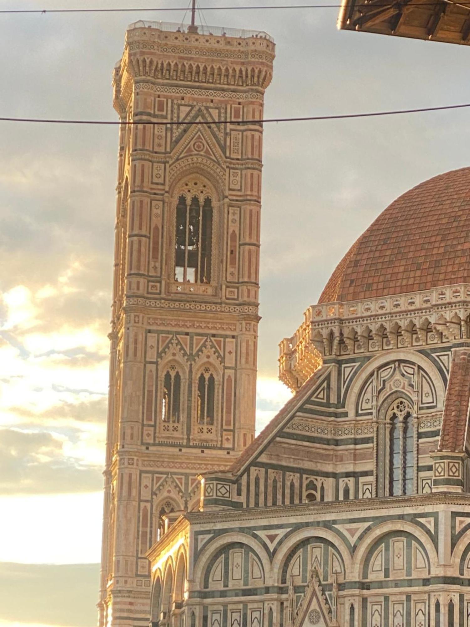 Deluxe Apartment In The Centre Of Florence Luaran gambar
